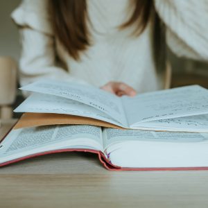 The Plot Lab: Designing Stories That Captivate Till The End